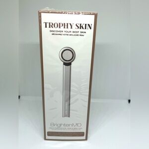 Trophy Skin BrightenMD Eye Face, Neck Tool LED Light & Microcurrent Therapy NEW